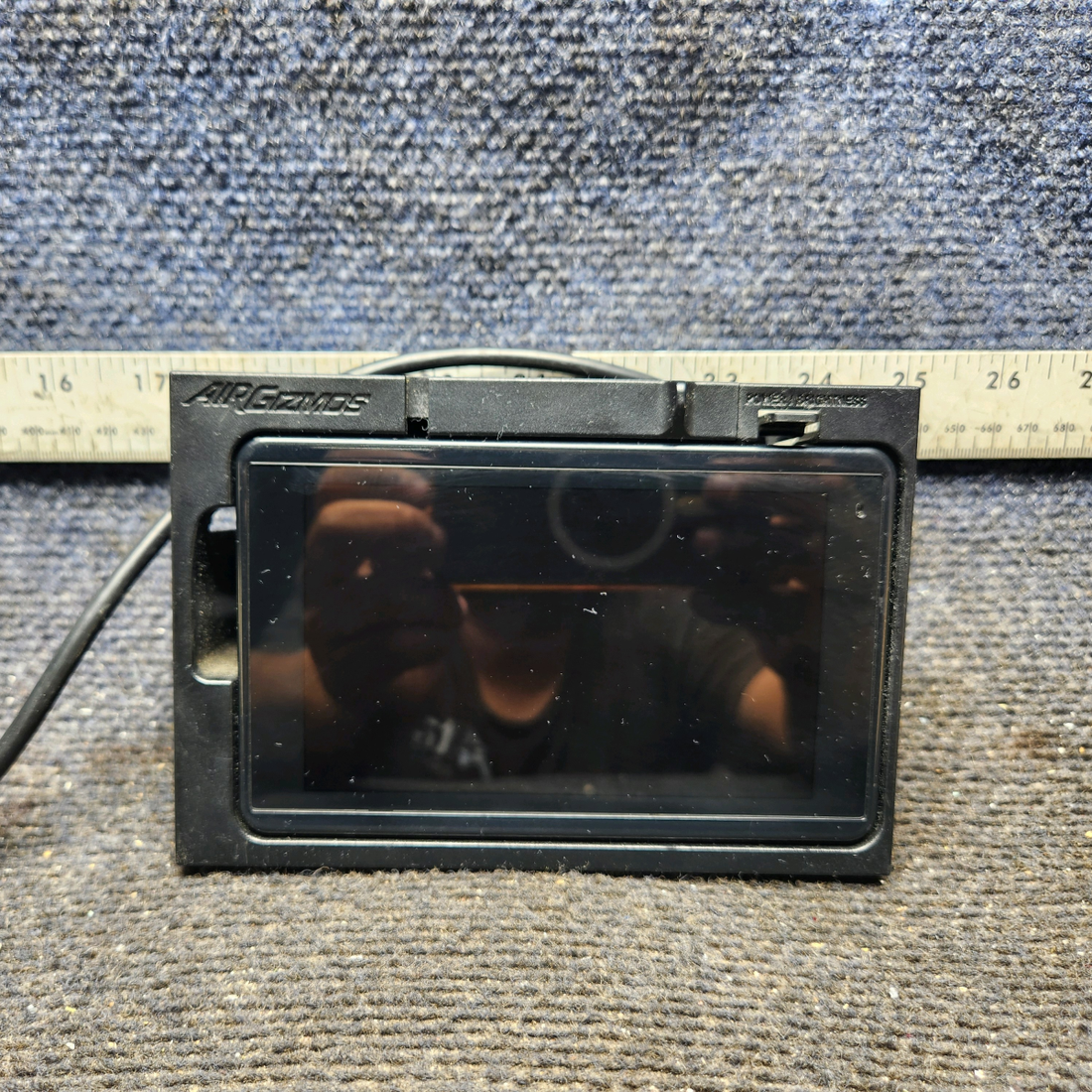 Used aircraft parts for sale, 010-01518-00 Garmin Aera 660 cessna 150G Aera 660 GPS with AirGizmo Dock & Cable