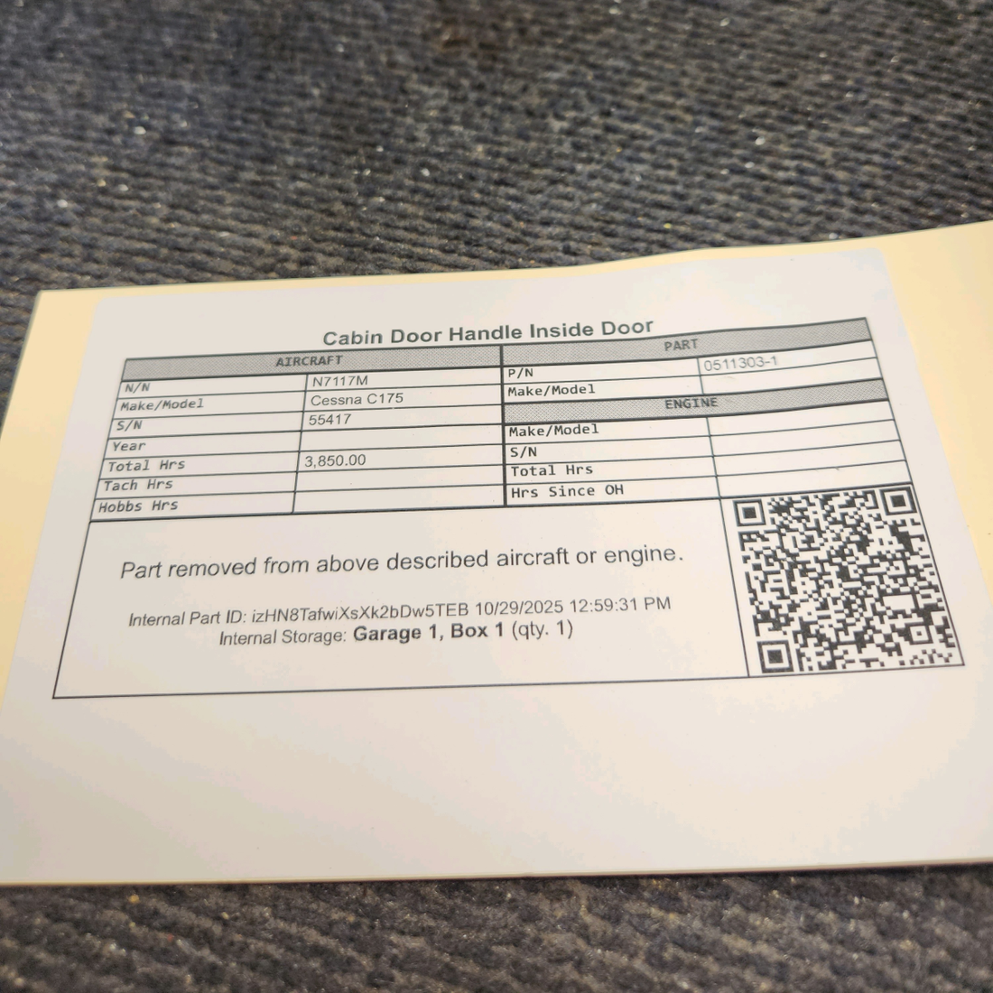 Used aircraft parts for sale, 0511303-1 Cessna C175 Cabin Door Handle Inside Door