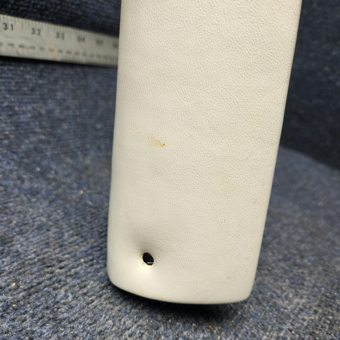 Used aircraft parts for sale, 58-530169-25 Beechcraft F33A MOULDING ASSEMBLY