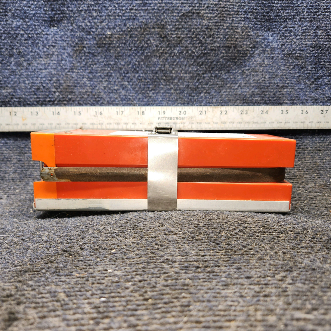 Used aircraft parts for sale, ELT-10 Narco Avionics cessna 150G Emergency Locator Transmitter 121.5 MHz