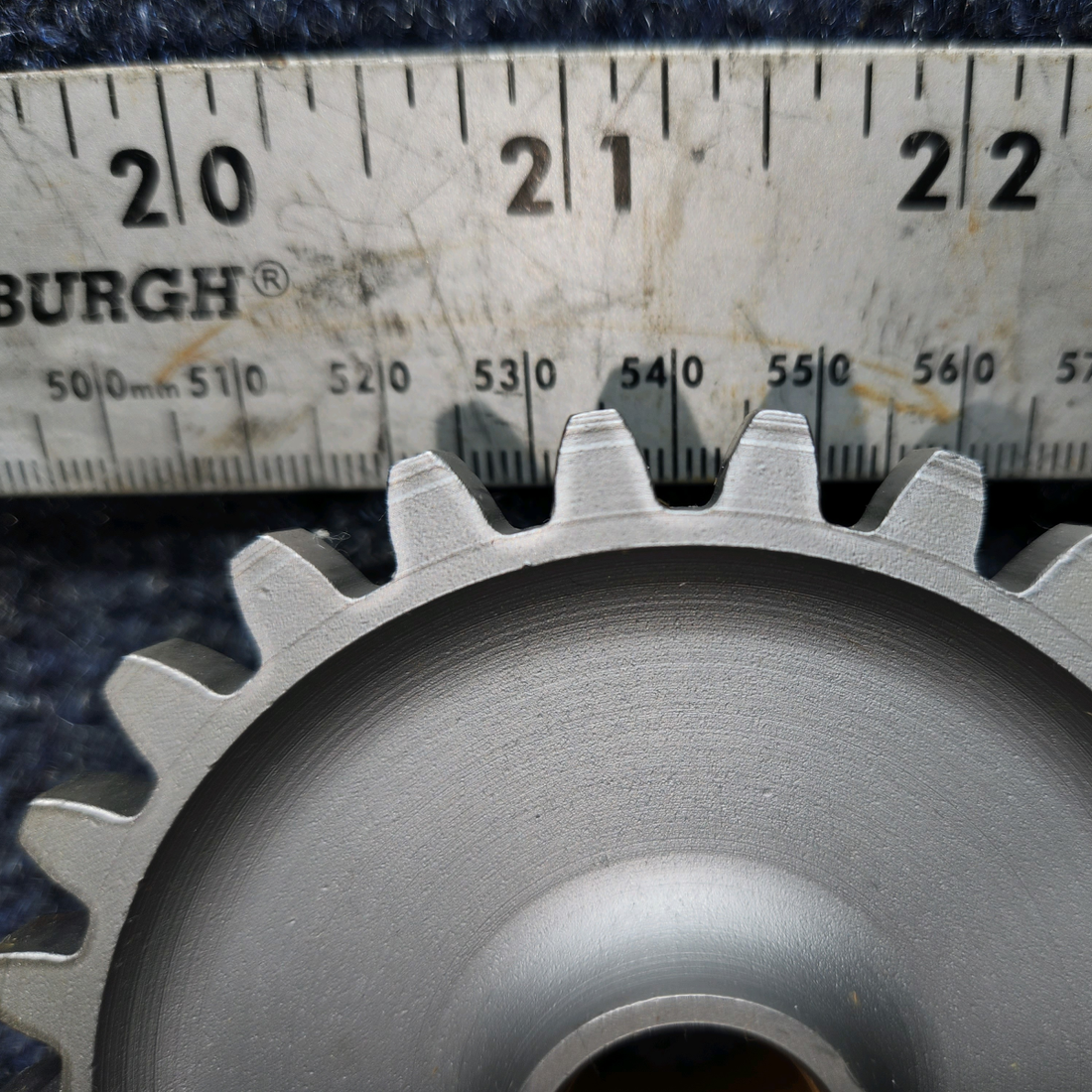 Used aircraft parts for sale, 74996 Lycoming O-320-E2A CESSNA 172K Crankshaft Ideler Gear Assy With 8130-3