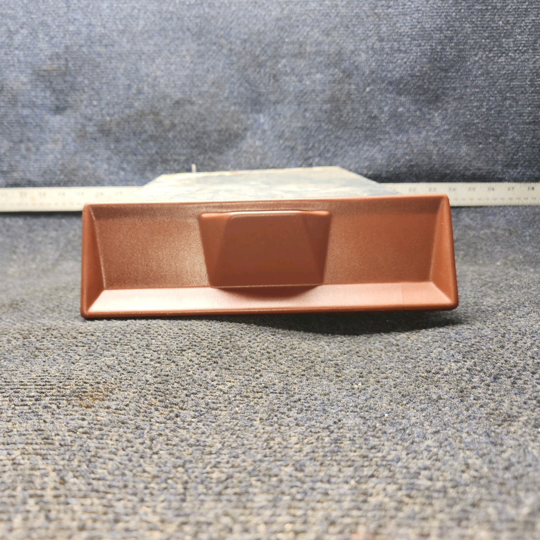 Used aircraft parts for sale, 0513320-8, 0513321-1 Cessna 172F Glove Box Assembly W/ Lid