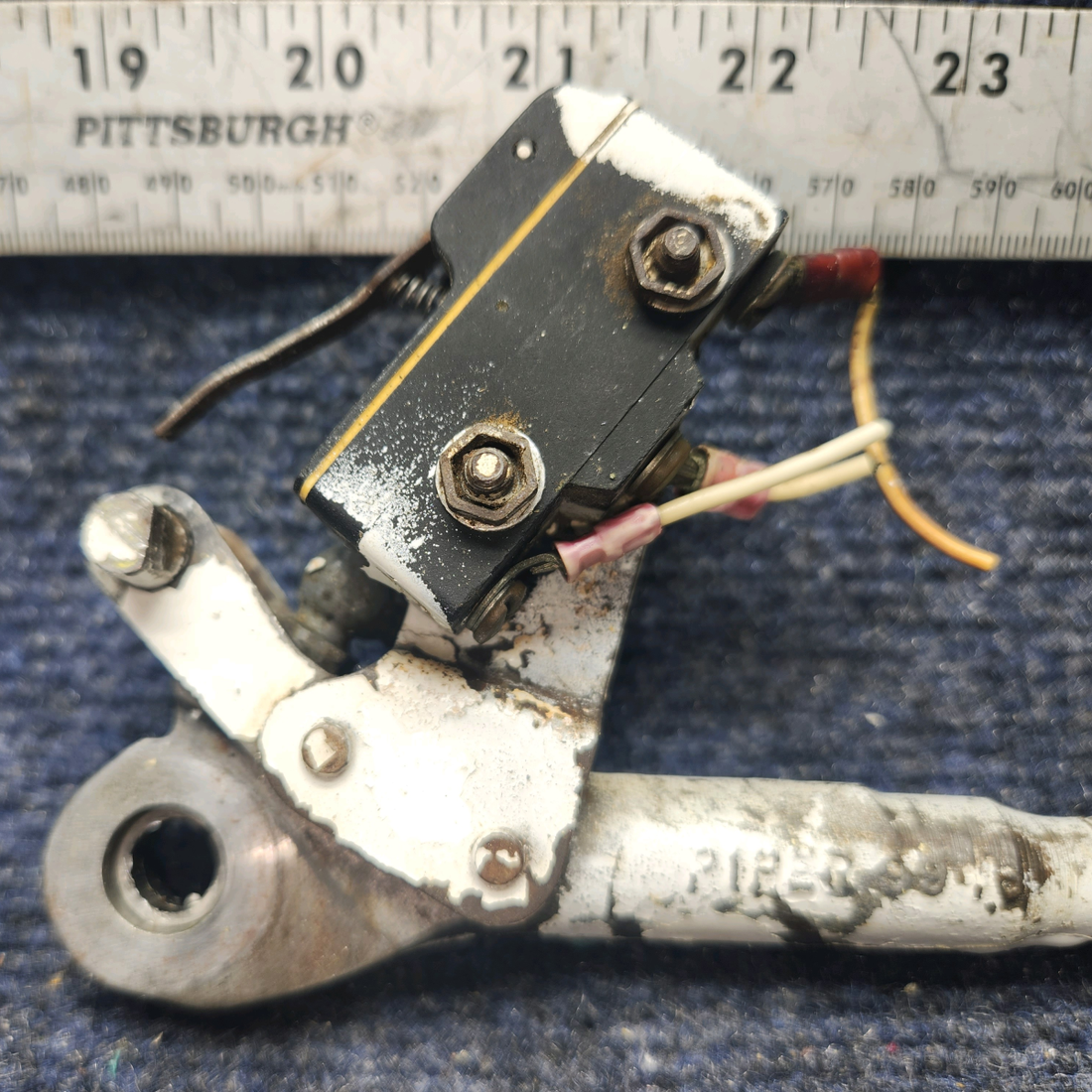 Used aircraft parts for sale, 67797-007 PIPER PA28RT-201 Main Gear Dowlock Truss Link Assy R.H