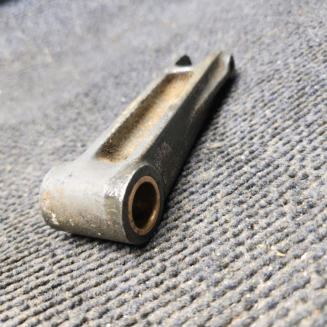 Used aircraft parts for sale, 35-820094-2 Beechcraft 35-33 Nose Gear Retract Idler Arm