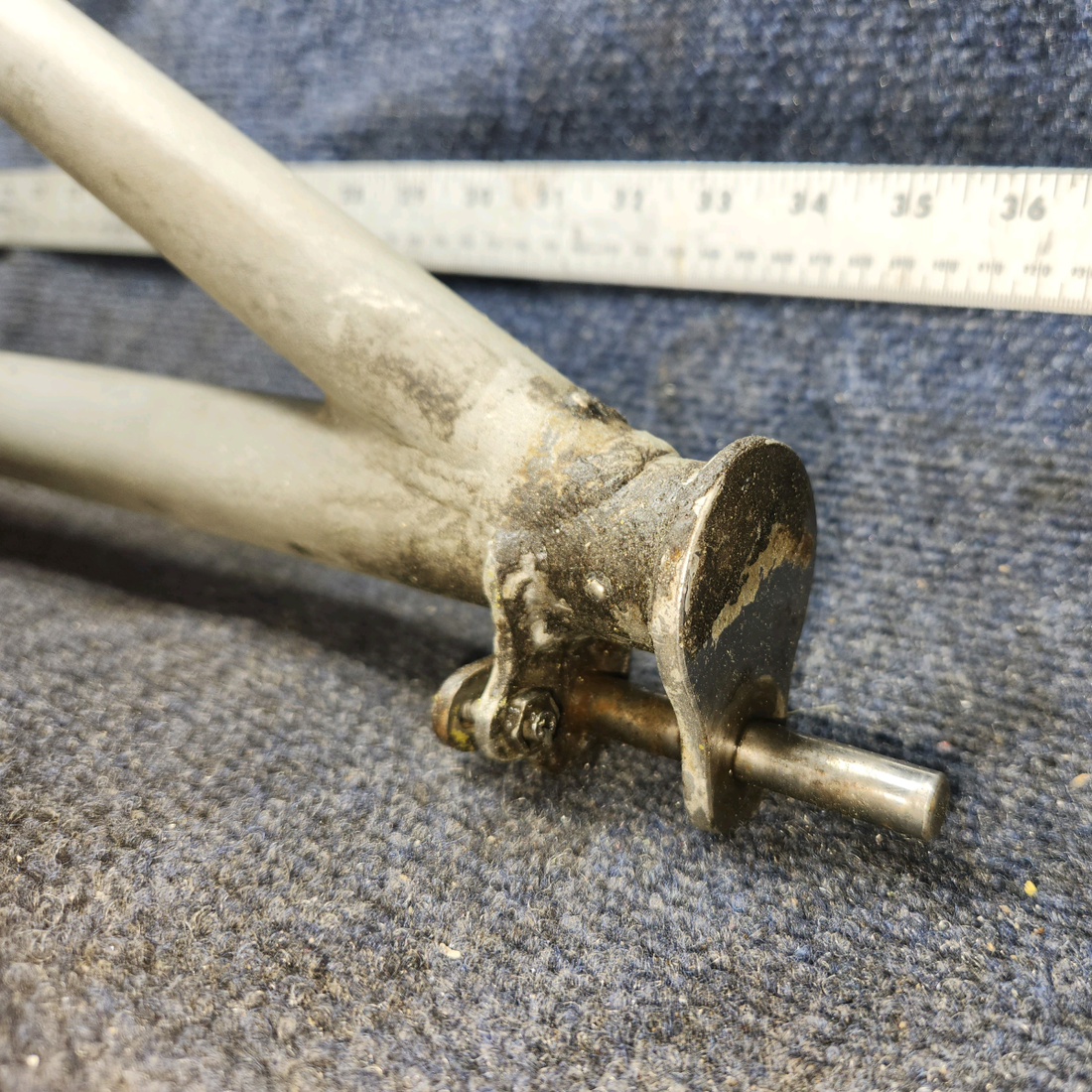 Used aircraft parts for sale, 35-815155-611 Beechcraft 35-33 Main Gear Retract Brace Assy - RH