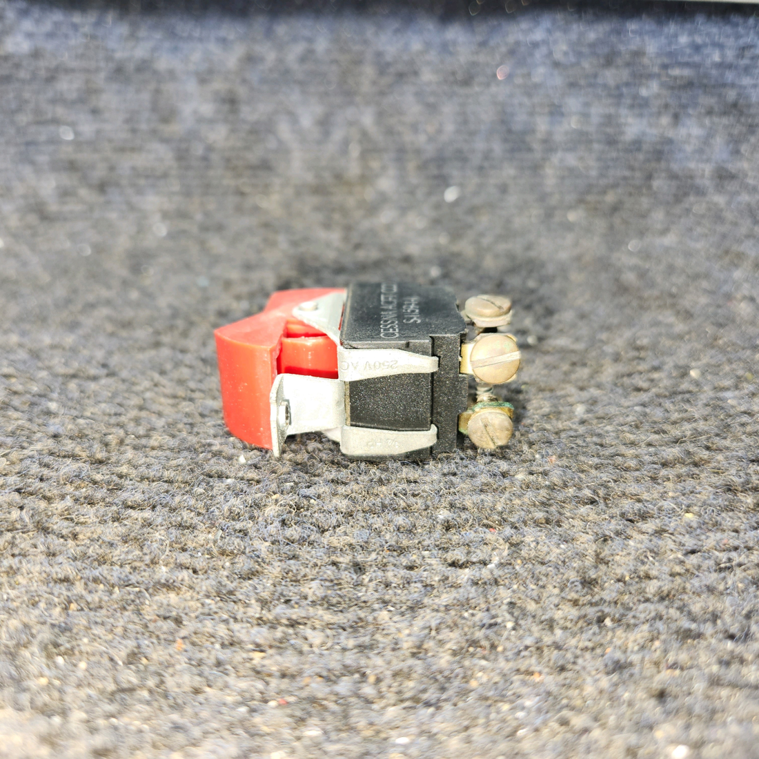Used aircraft parts for sale, S1159-1-1 Cessna Cessna 182G Master Switch