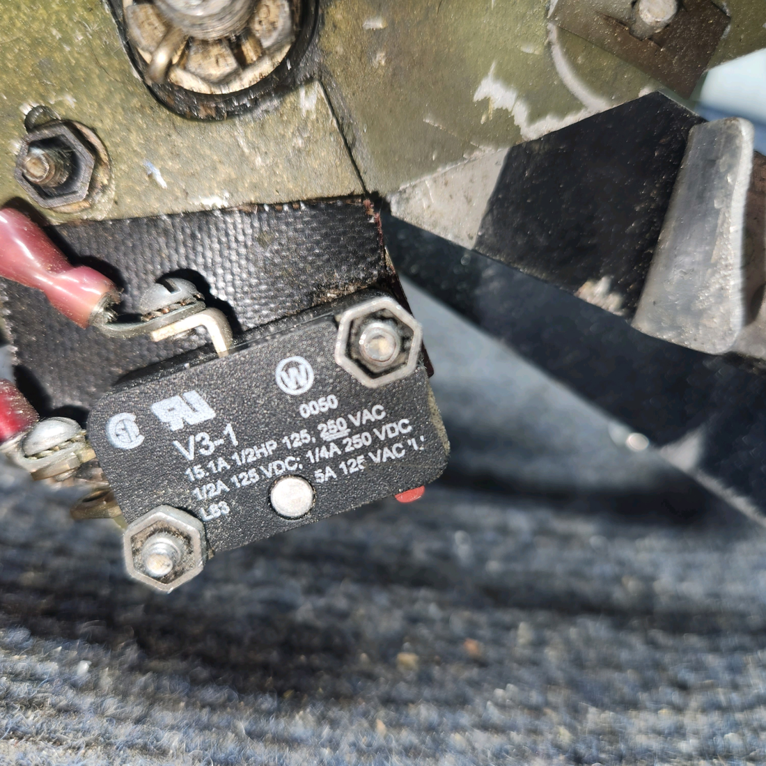 Used aircraft parts for sale, 67210-007 Piper PA28RT-201 Engine Control Quadrant Assembly