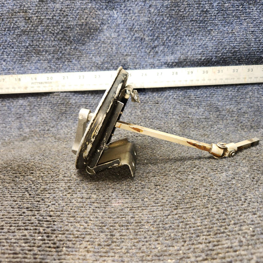 Used aircraft parts for sale, 0511157-14 Cessna C175 Fuel Selector Handle Shaft Plate