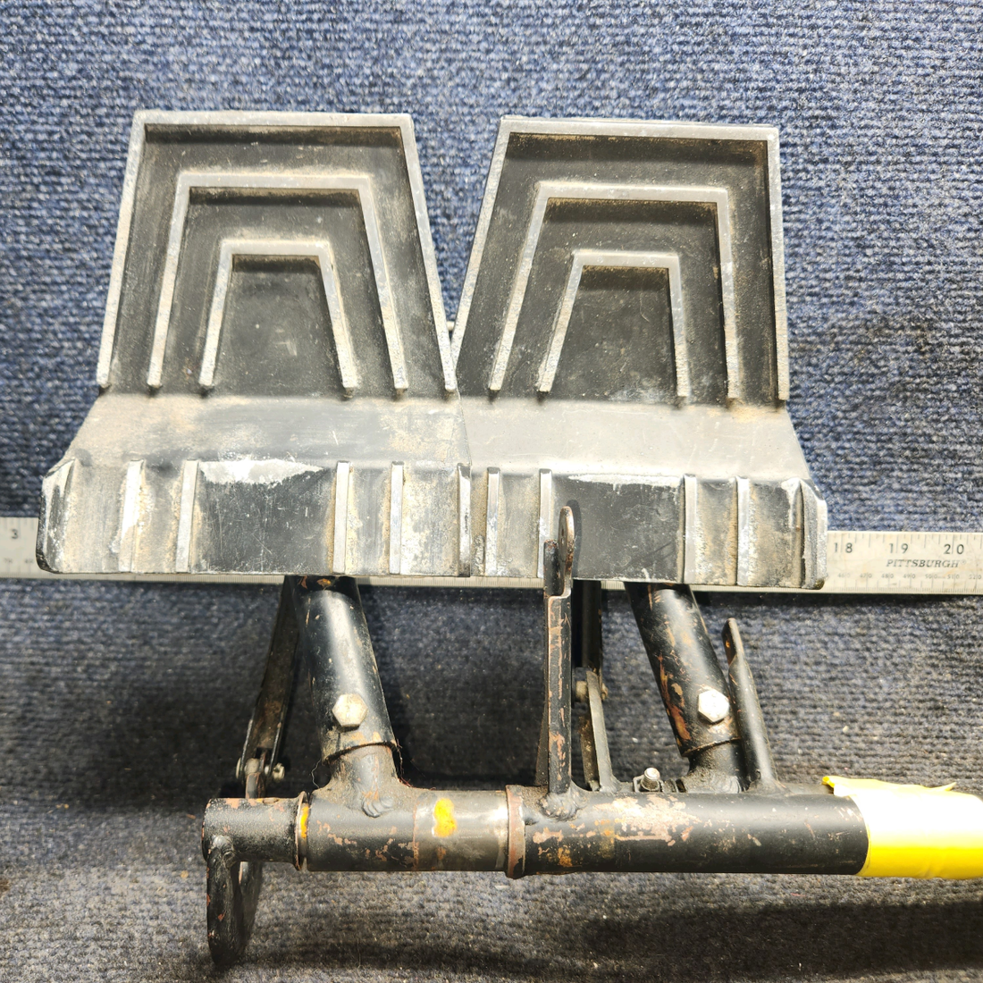 Used aircraft parts for sale, 1460501-5, 1460320-1, 1767014-3 cessna 150G Rudder and Brake Pedals