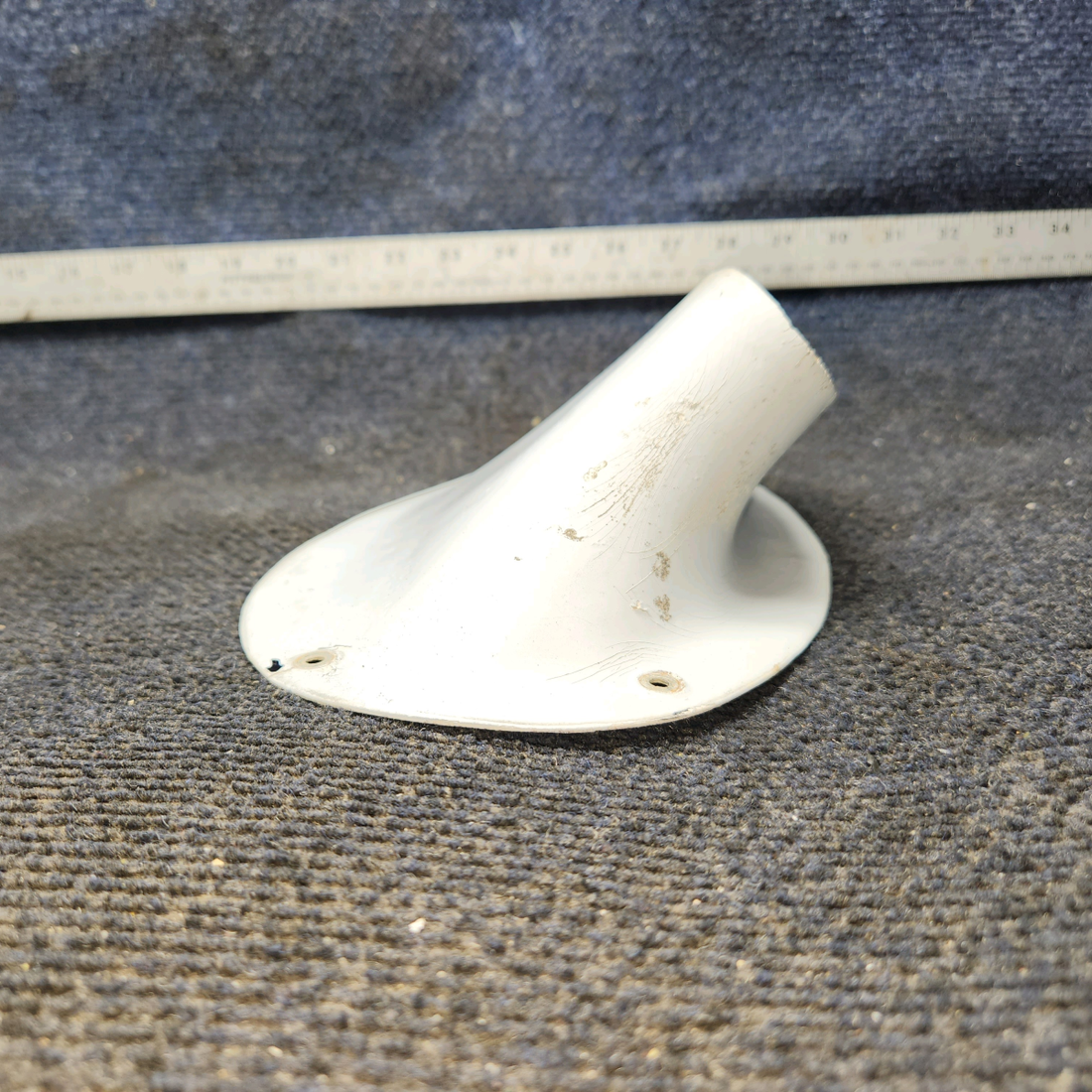 Used aircraft parts for sale, 0522150-2 Cessna 172F Lower Wing Strut Fairing - RH