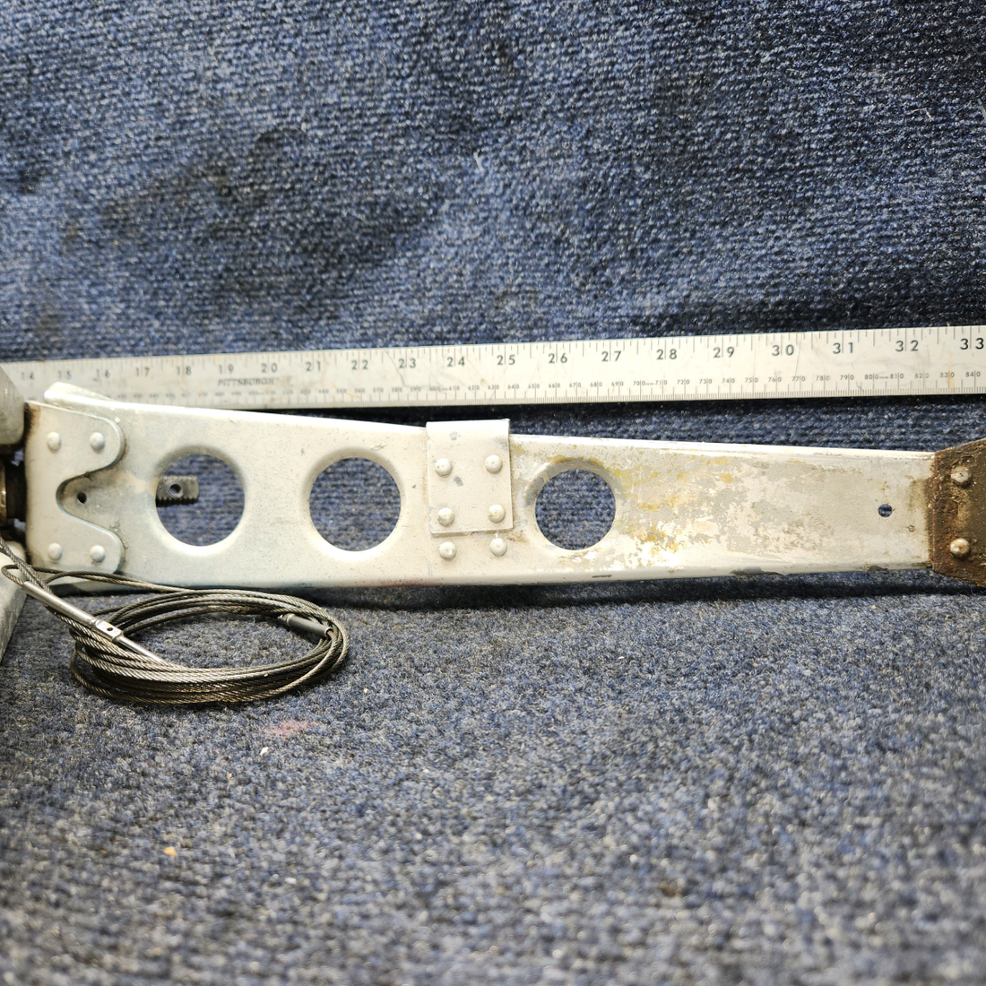 Used aircraft parts for sale, 65244-000, 65245-000, 65246-000 Piper PA28-140 Stabilator Trim Control and Shaft