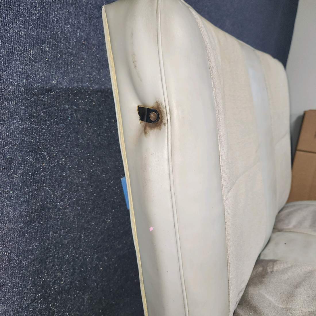 Used aircraft parts for sale, 89038-004 / 89039-004 PIPER PA28-161 Warrior III REAR SEA ASSEMBLY