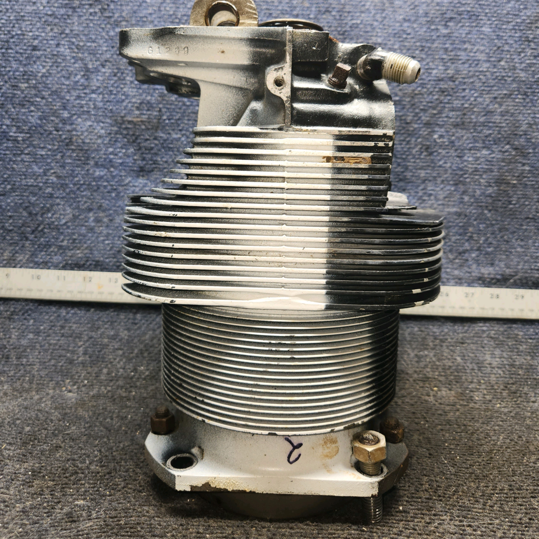 Used aircraft parts for sale, LW-12416 Lycoming Piper PA-28-140 Cylinder
