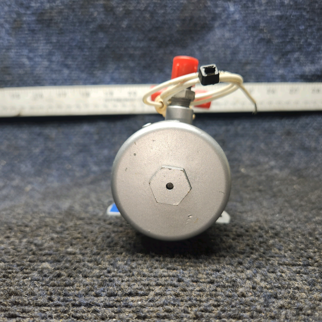 Used aircraft parts for sale, 476-088 Bendix Electronic Fuel Pump 24V