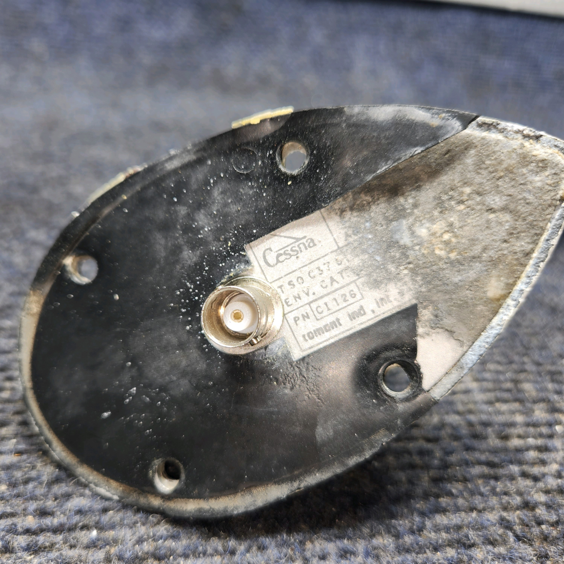 Used aircraft parts for sale, C598501-0104 Cessna PIPER PA-24-250 VHF Communications Antenna