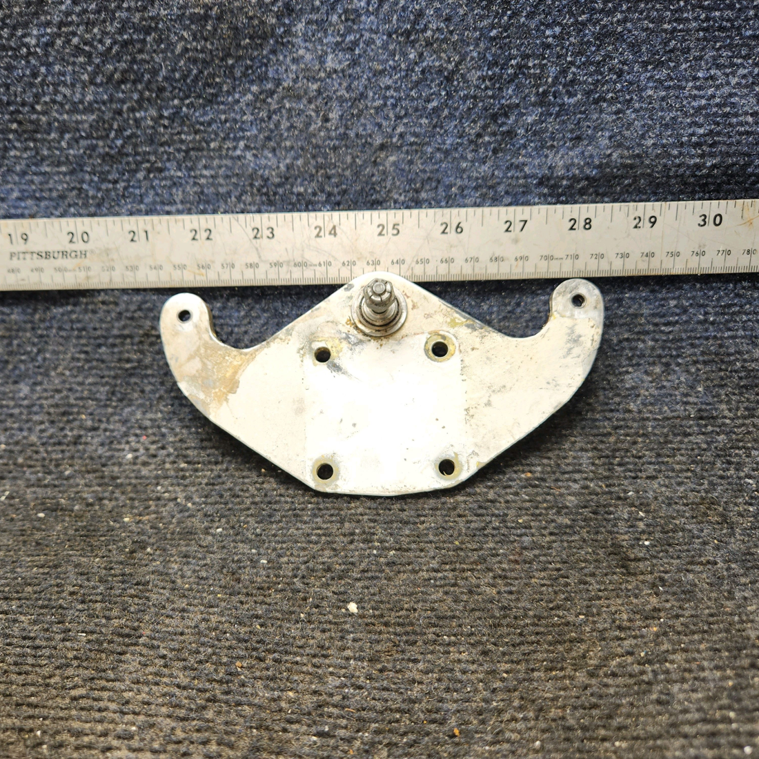 Used aircraft parts for sale, 0534124 Cessna 172 Elevator bellcrank assembly