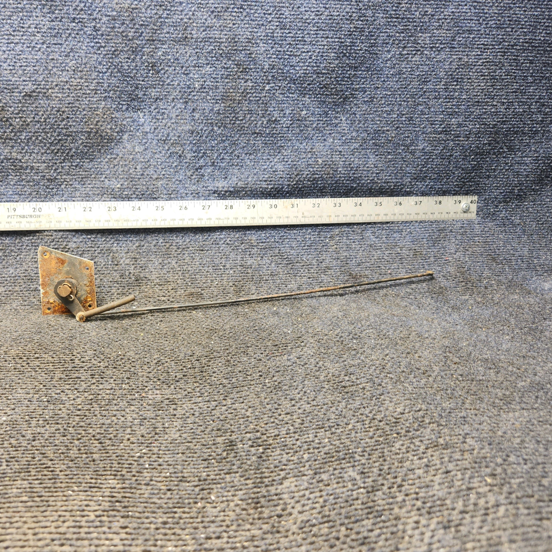 Used aircraft parts for sale, 63007-000 Piper PA-28-140 Door Latch Rod