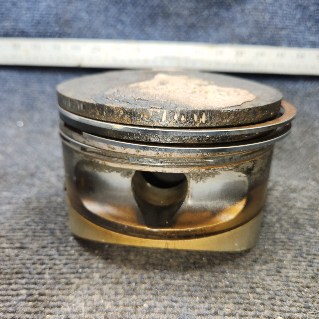 Used aircraft parts for sale, SA47000S-A1 Superior O-470 Cessna 182G Engine Cylinder