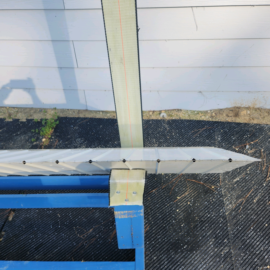 Used aircraft parts for sale, 0523901-38 CESSNA 172K FLAP ASSEMBLY RH "SEE PHOTOS FOR DETAILS"