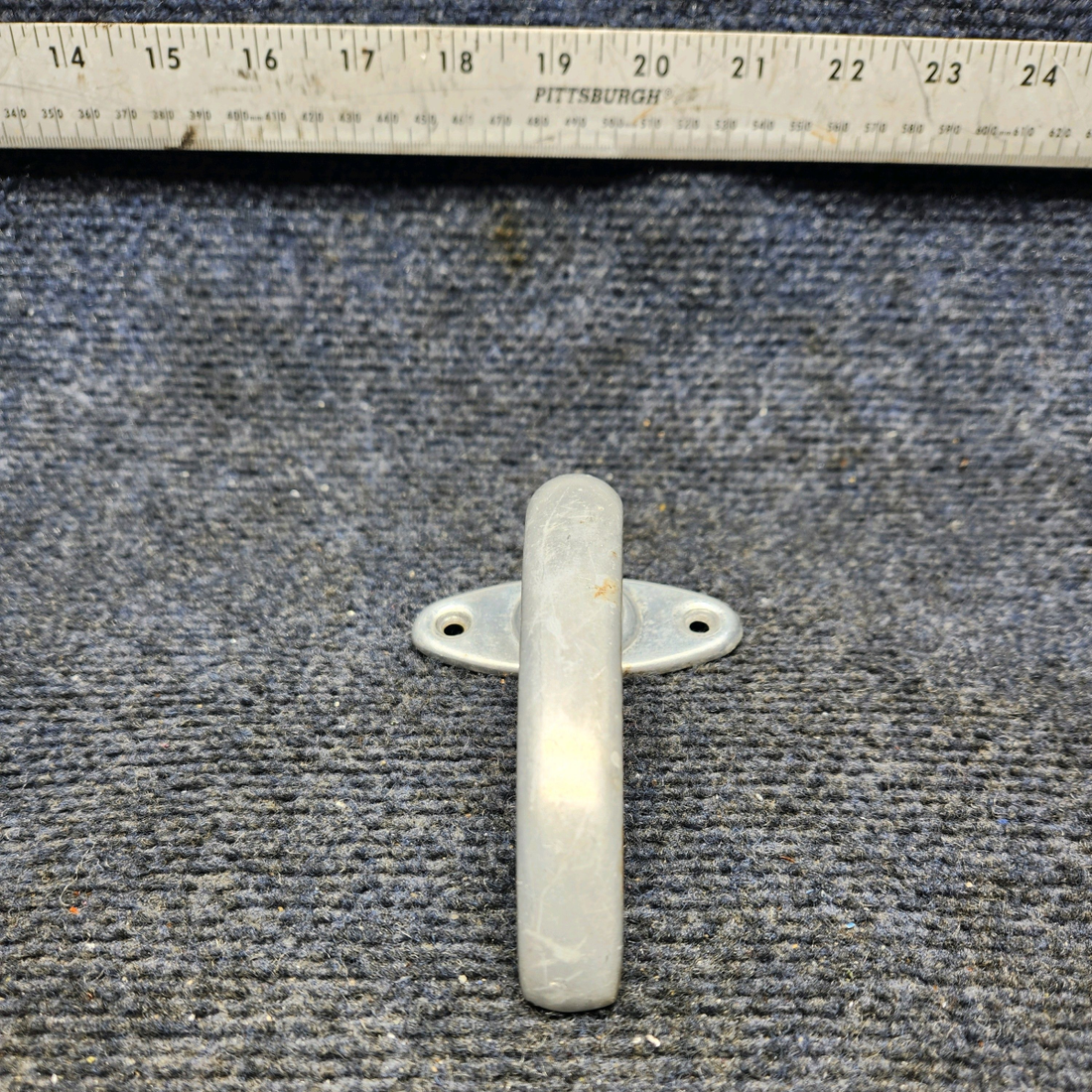 Used aircraft parts for sale, AR75 ALUMINUM DOOR HANDLE P/N AR34