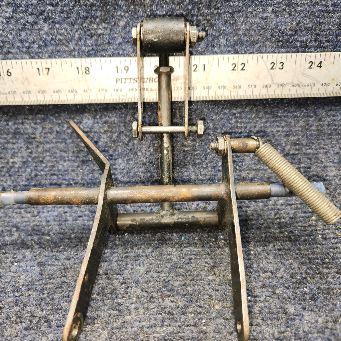 Used aircraft parts for sale, 67357-000, 67361-000 PIPER PA28RT-201 Nose Gear Door Link Assy