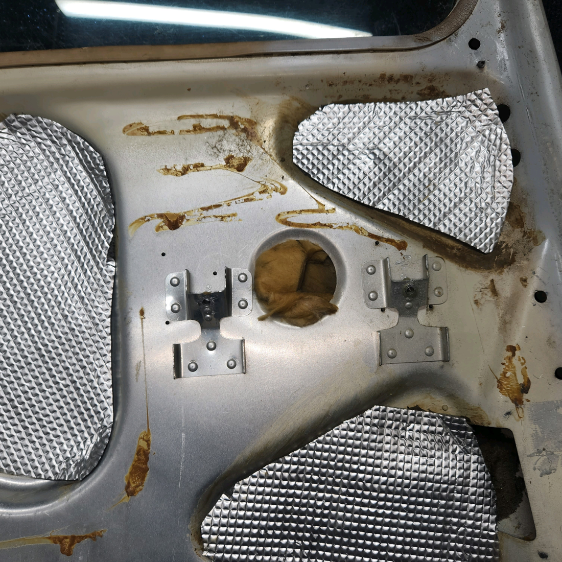 Used aircraft parts for sale, 0710620-207, C711051-7, S1483-2 Cessna 182G Cabin Door Structure with Window LH