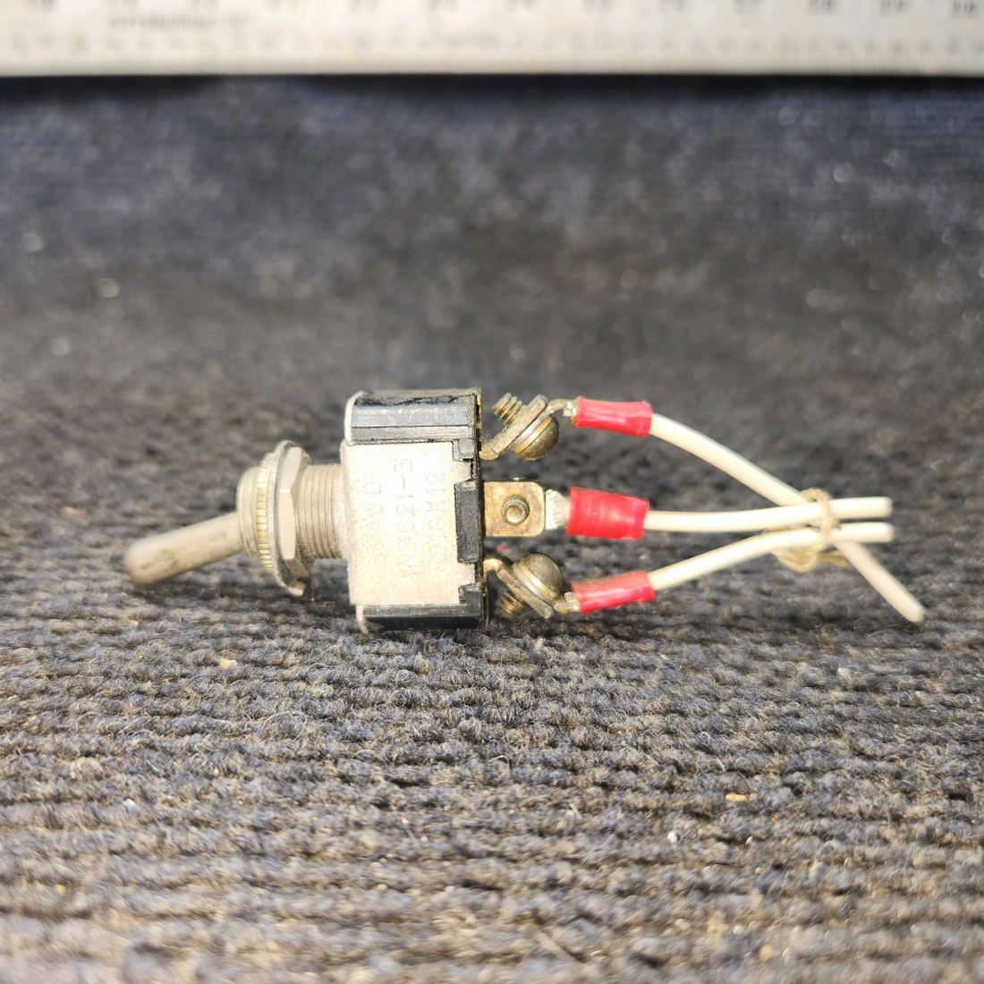 Used aircraft parts for sale, AN3021-3 Beechcraft 35-33 Toggle Switch
