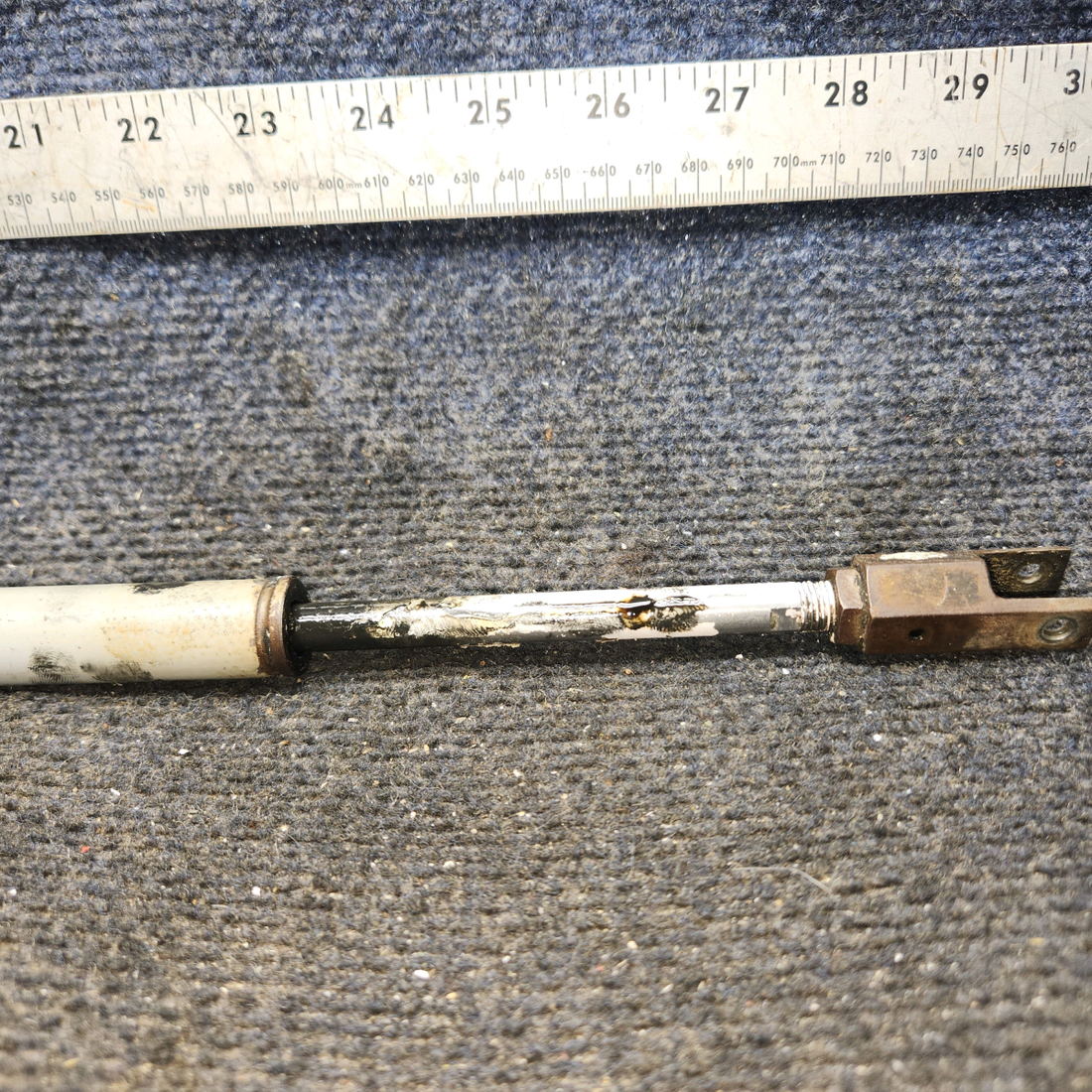 Used aircraft parts for sale, 0543022-3 cessna 150G Nose Gear Steering Tube Assembly – LH (Core)