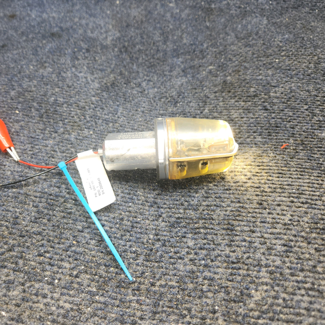 Used aircraft parts for sale, UAV-1002183-001 uAvioni TailBeacon Piper PA28-140 LED TAILBEACON WAAS, GPS, ADS-B LIGHT (14, 28V)