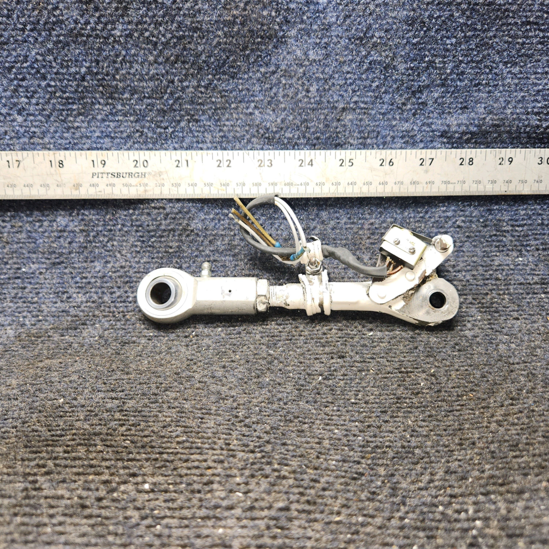 Used aircraft parts for sale, 67797-005 Piper PA32RT-300 Link Assembly Main Gear Truss with Switch - LH (14-28V)