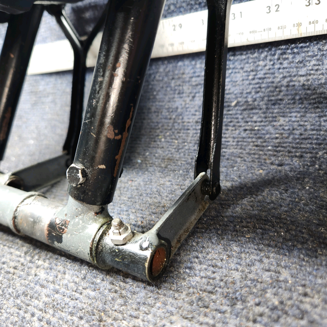 Used aircraft parts for sale, 0411306-14, 0411306-13 Cessna 172E Brake & Rudder Pedal Bar Assembly