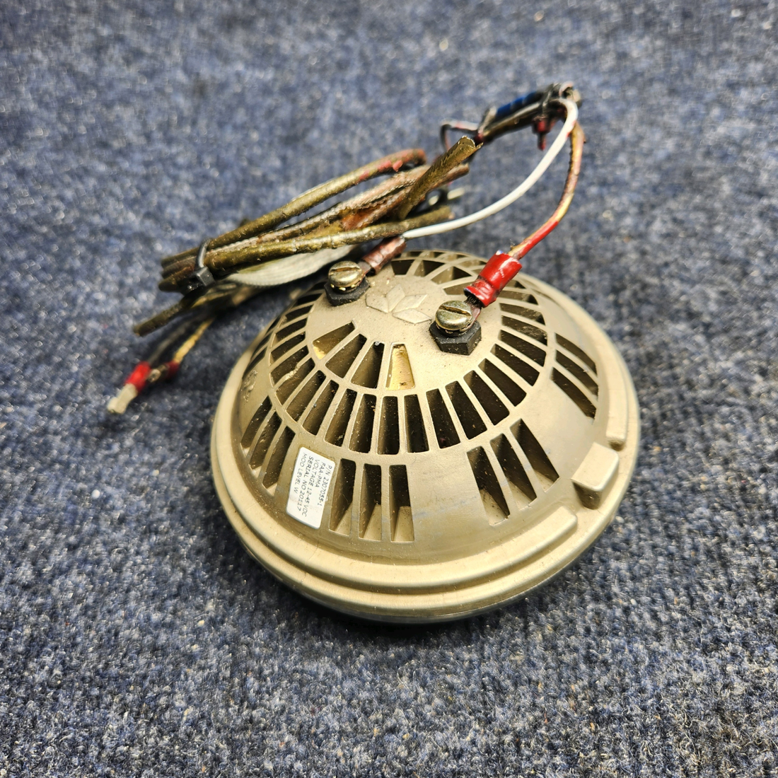 Used aircraft parts for sale, 2307055-1 Alphabeam Piper PA32RT-300 LED LANDING LIGHT (12-45V)