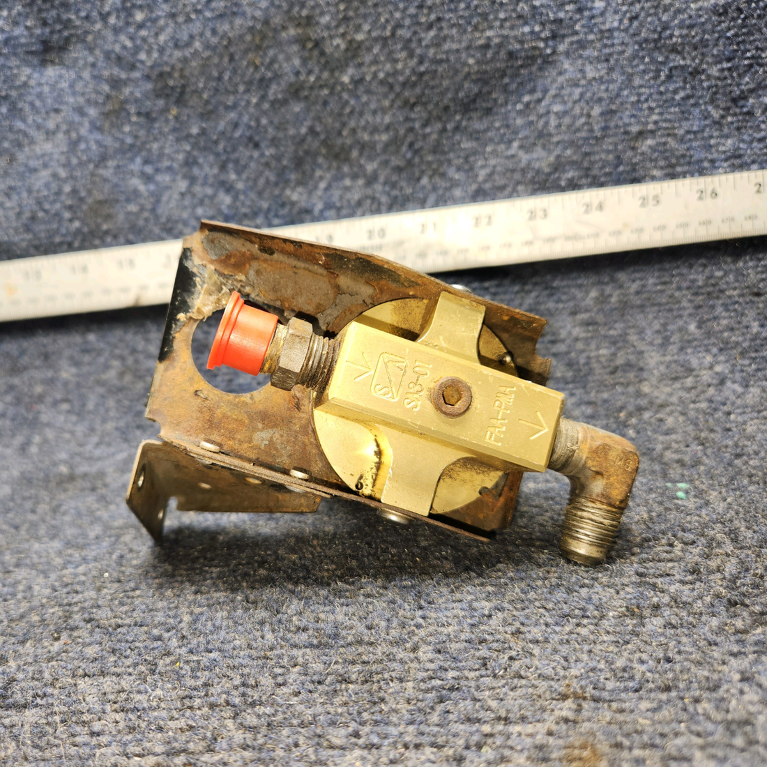 Used aircraft parts for sale, SA3-01 Steve's Aircraft PIPER PA28RT-201 Fuel Gascolactor Assy