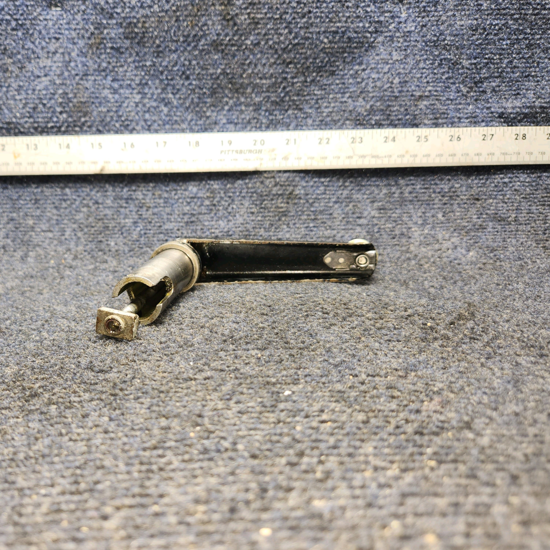 Used aircraft parts for sale, 20846-001 PIPER PA-24-250 Main Gear Bungee Arm Assembly RH
