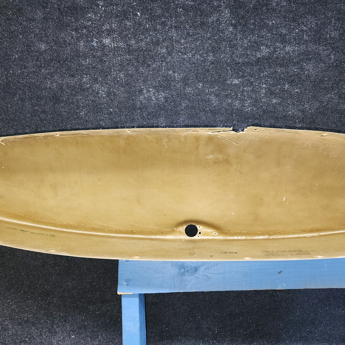 Used aircraft parts for sale, SA880WE Piper PA28-140 Hoerner Style FiberglassWing Tip Assy LH