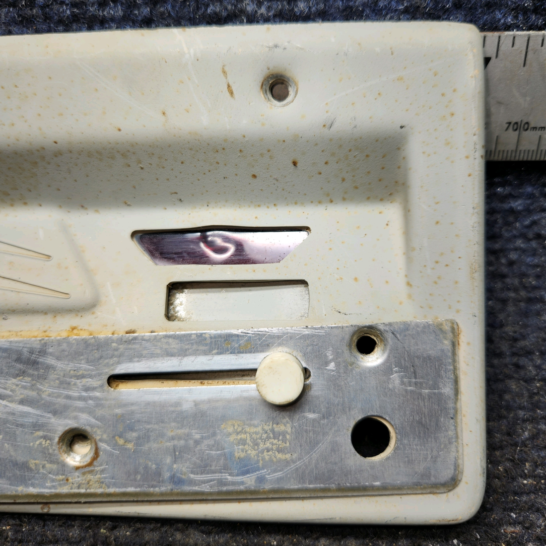 Used aircraft parts for sale, 1213243-3 Cessna 182G Overhead Cabin Light Cover Assembly