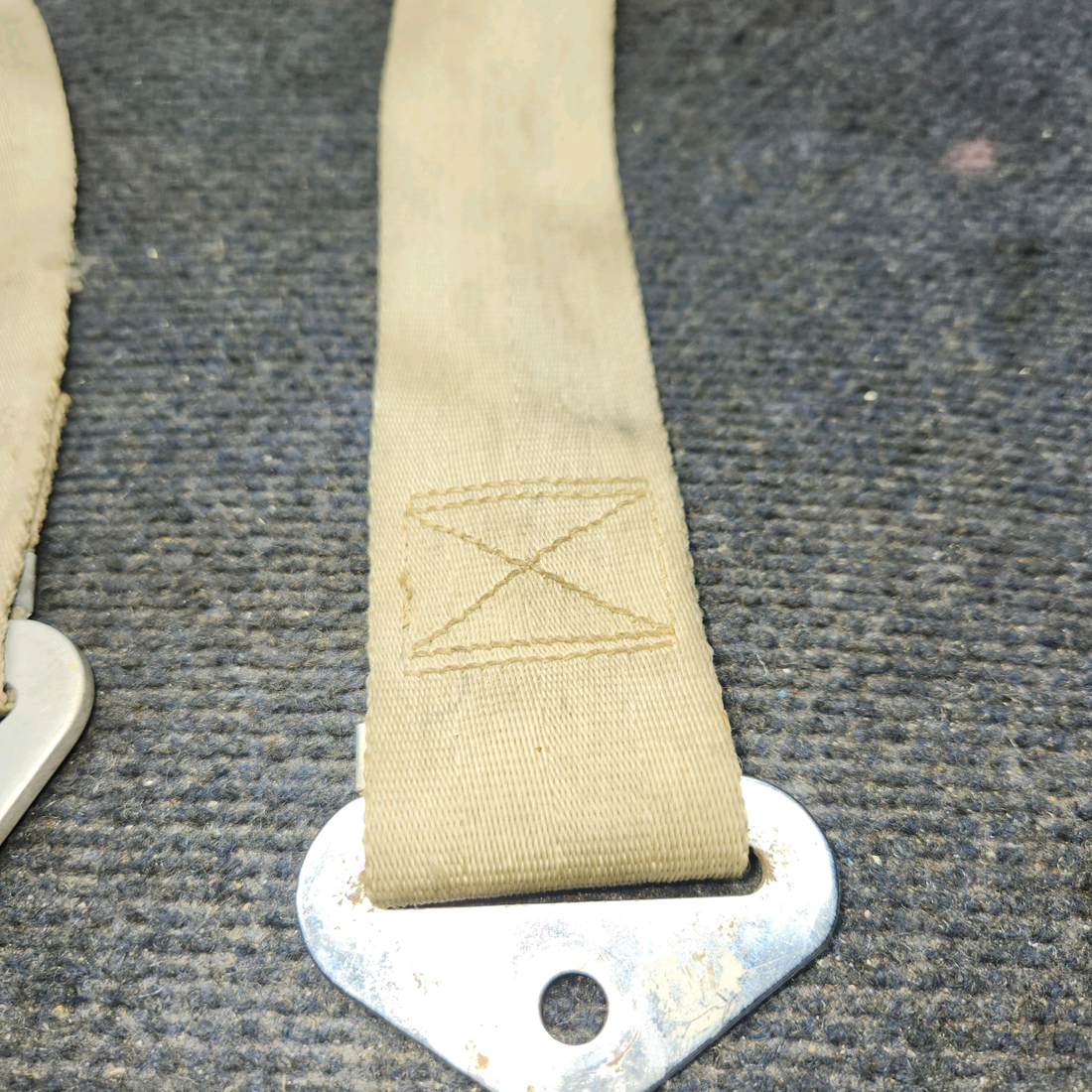 Used aircraft parts for sale, BE-2006 Beechcraft A24R Seatbelt Beige SEE PHOTOS FOR DETAILS"