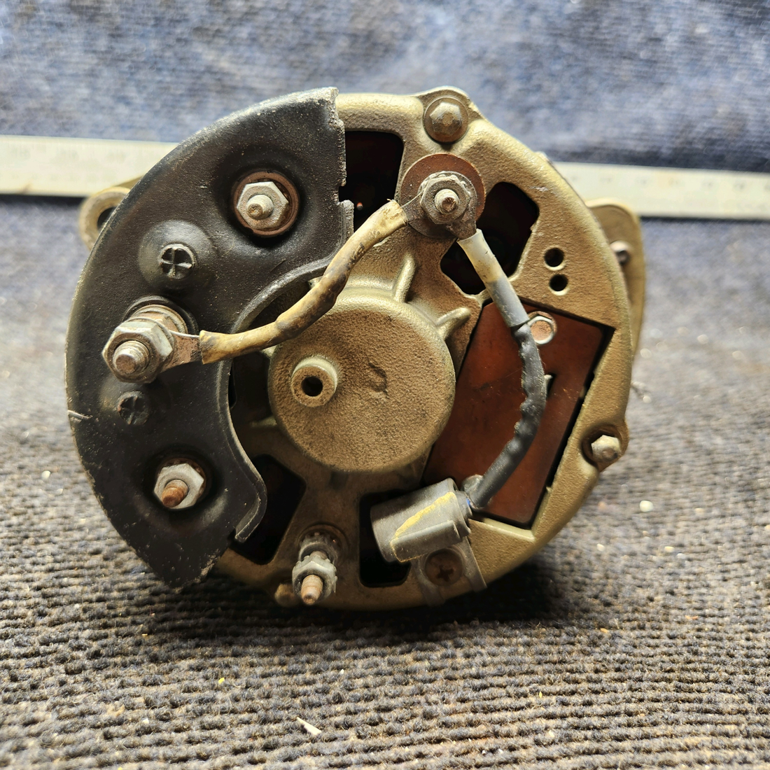 Used aircraft parts for sale, 015-01237 AeroTech Beechcraft 35-33 Alternator (12V, 50A)