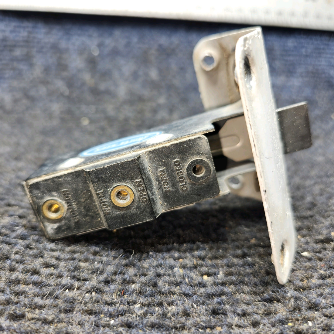 Used aircraft parts for sale, C-52207-4 Safe Flight Instruments Cessna C175 Lift Detector Assy