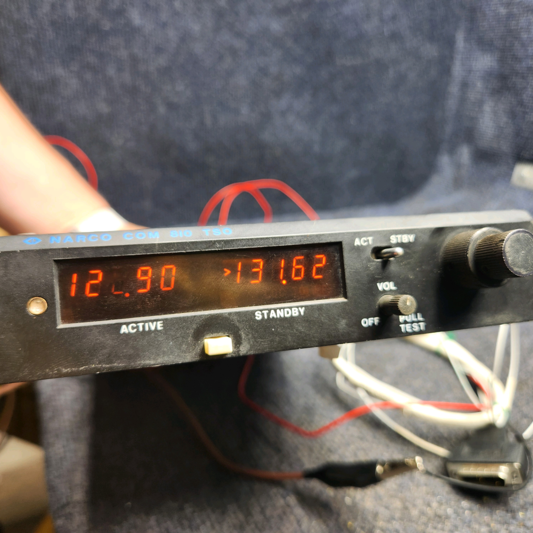 Used aircraft parts for sale, 03114-0309 Narco COM-810 Piper PA28-140 Comm Transceiver w/  Rack and Connectors