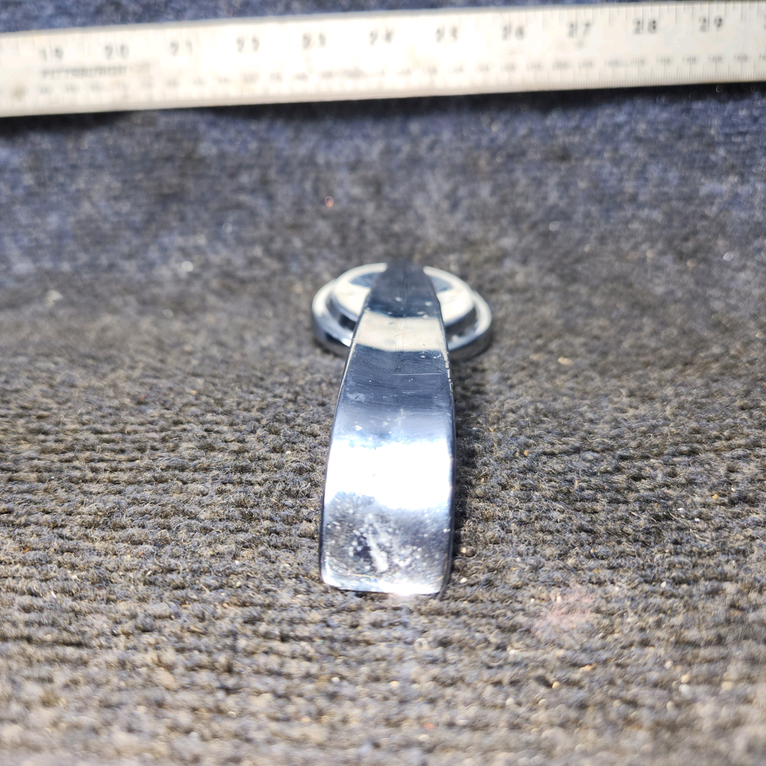 Used aircraft parts for sale, 0711027-1 Cessna 172 Inside Cabin Door Handle LH or RH