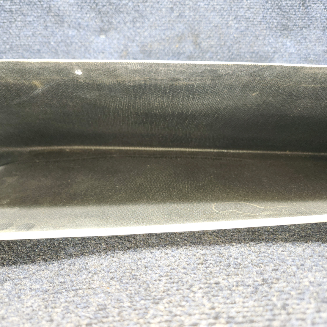 Used aircraft parts for sale, 0523565-200 CESSNA 172K WING TIP ASSEMBLY RH - HAS HOLE FOR STROBE.