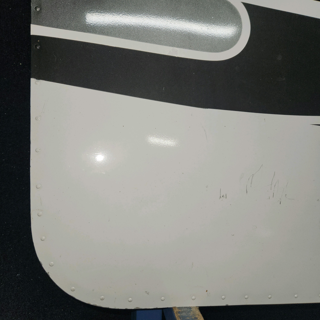 Used aircraft parts for sale, 0511460-2 Cessna 172E Cabin Door Assembly with Bubble Window - RH