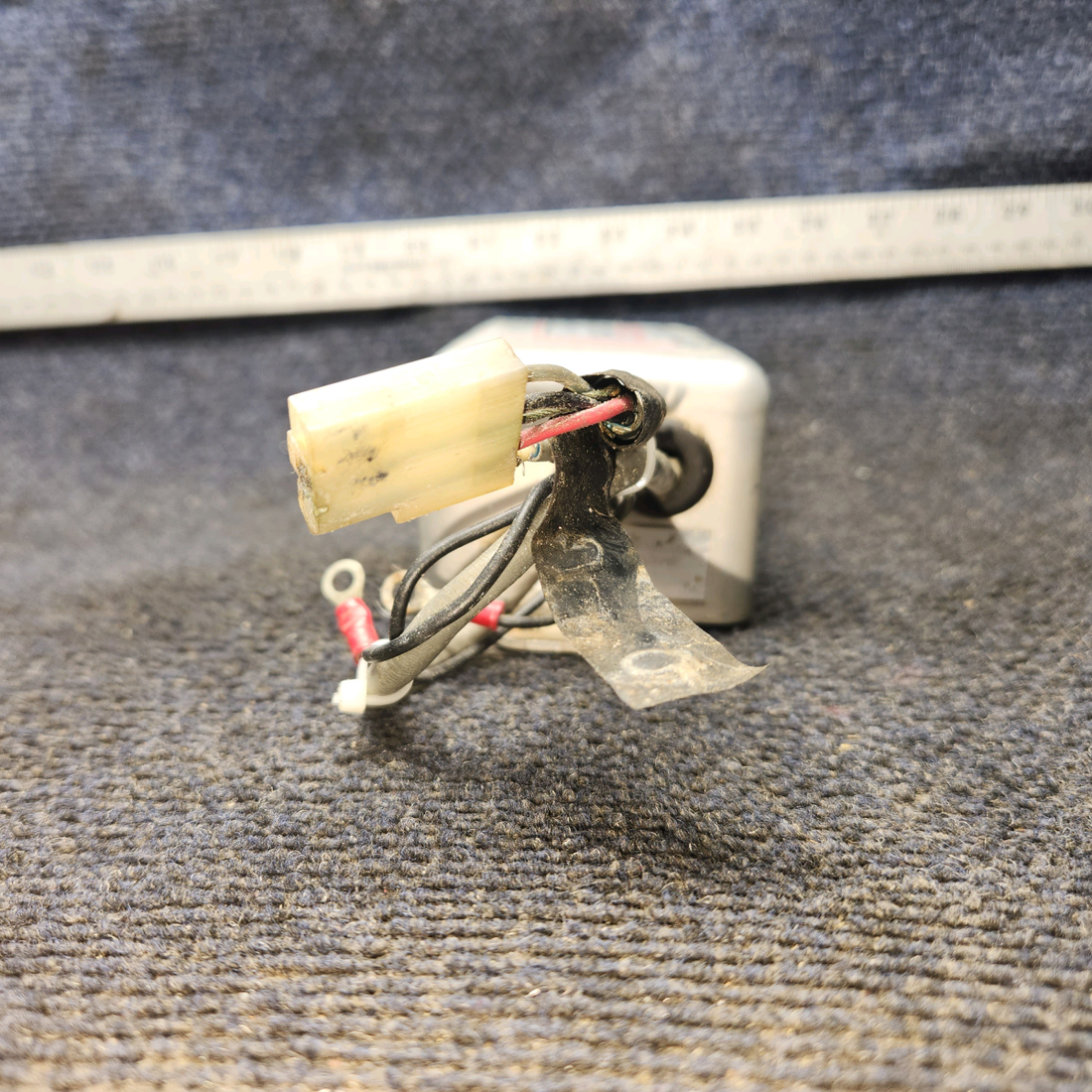 Used aircraft parts for sale, A490,T-28 Whelen A490 Strobe Light Power Supply (28V)