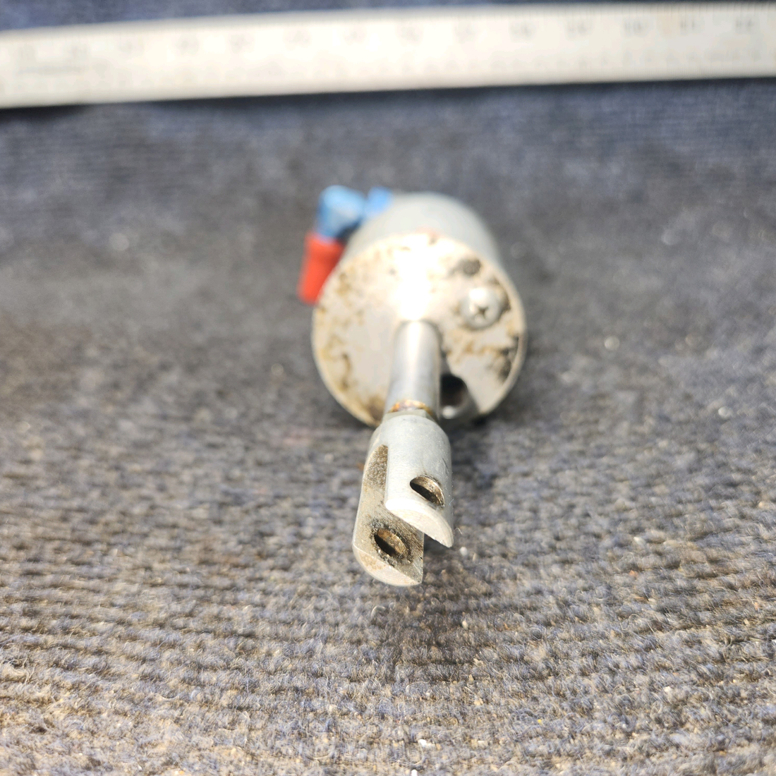 Used aircraft parts for sale, 0541138-16 Cessna 172F Master Brake Cylinder Assembly