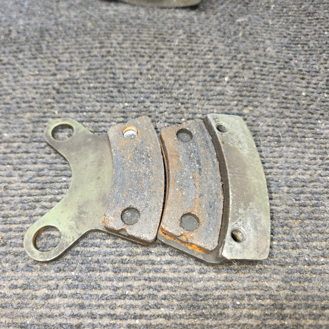 Used aircraft parts for sale, 091-04400 Cleveland cessna 172N Brake Assembly