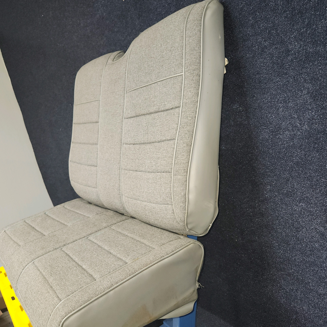 Used aircraft parts for sale, 169-534024-601 , 169-534024-602 , 169-534025-601 Beechcraft A23A Musketeer Custom III PILOT/CO-PILOT/REAR SEAT AND LATERAL IN GOOD CONDITION