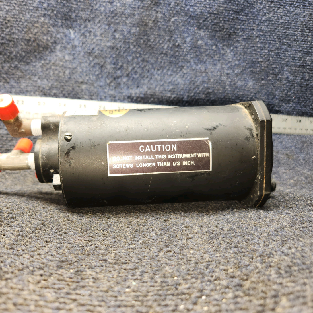 Used aircraft parts for sale, 23-501-06-9 Edo-Air 5000B-20 Cessna 172F Vacuum Attitude Gyro Indicator