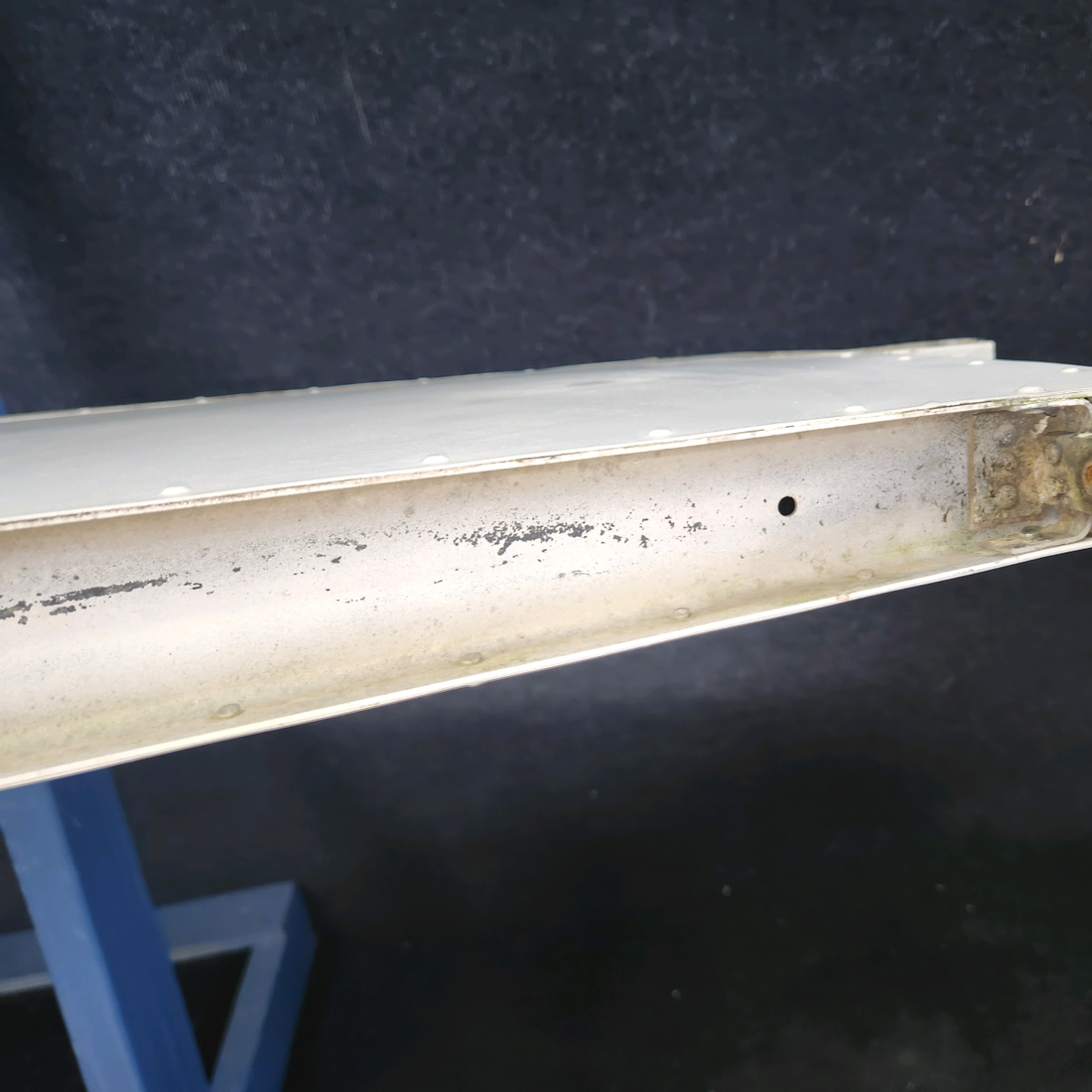 Used aircraft parts for sale, 0531006-64 Cessna 172F Vertical Stabilizer/Fin