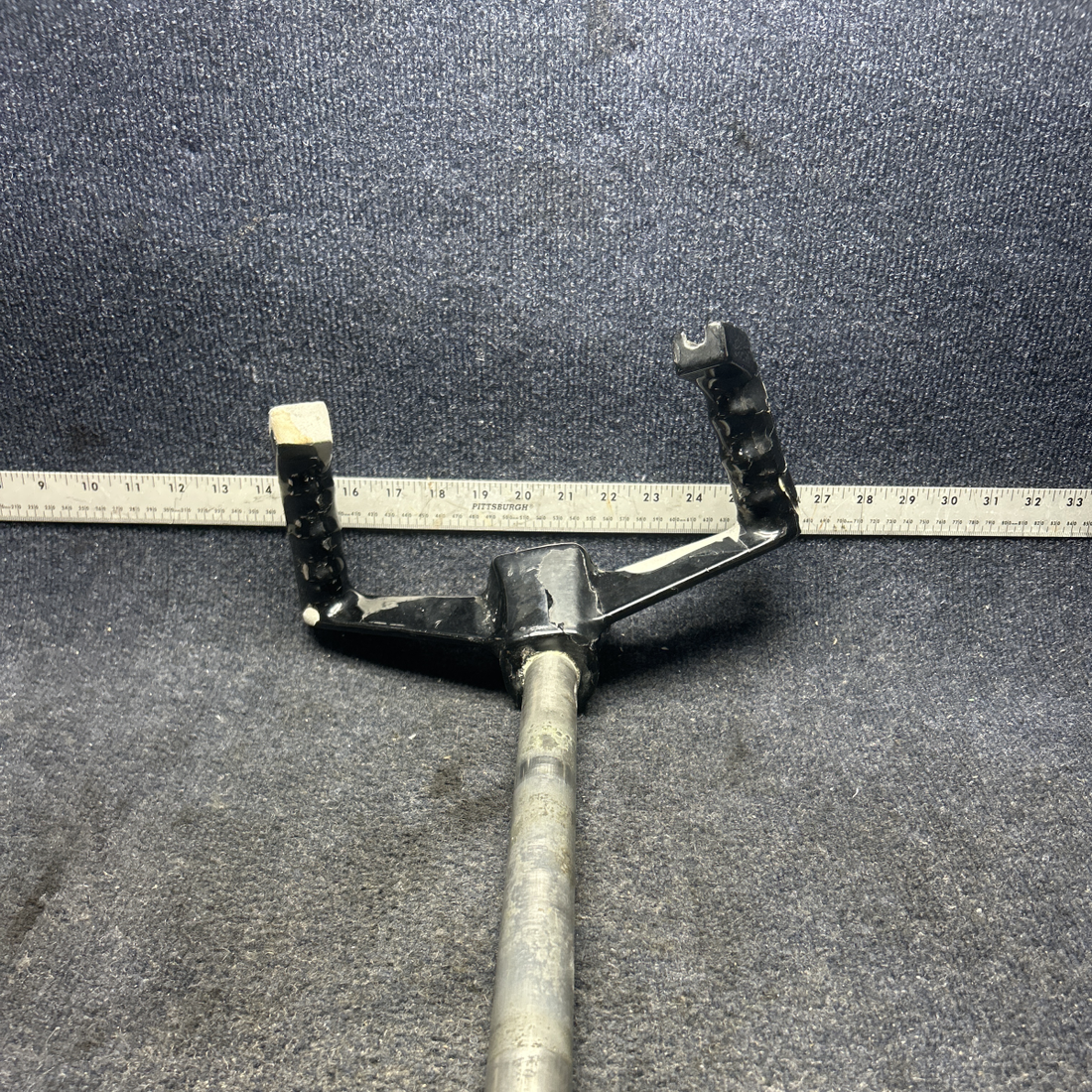 Used aircraft parts for sale, 79276-000 PIPER PA28-140 WHEEL ASSEMBLY